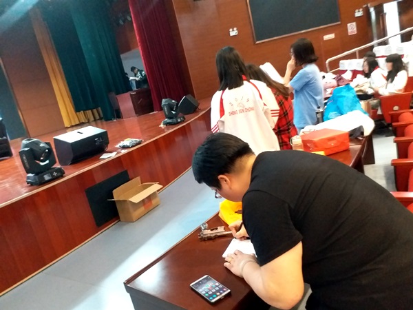 QQ图片20190602212848.jpg QQ图片20190602212848.jpg
