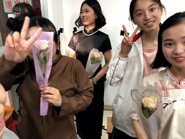 QQ图片20190602215038.jpg QQ图片20190602215038.jpg