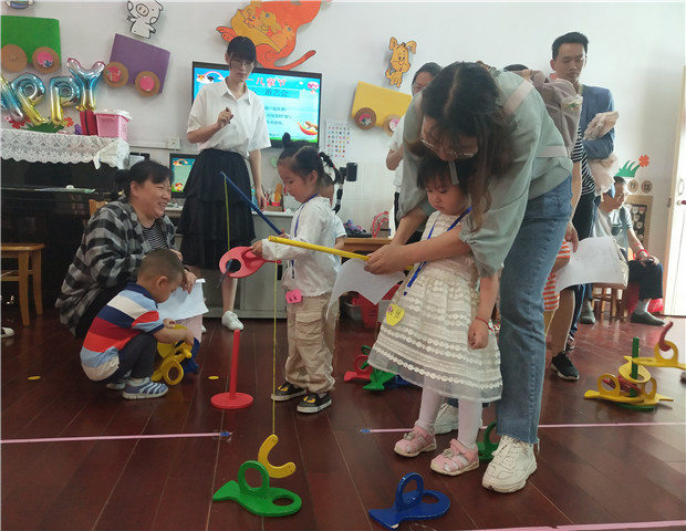 2019.6.1 龙贝贝早教园之五：亲子游艺会，欢乐热翻天3.jpg