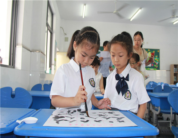 2019.6.22 龙幼毕业季之三：相约最美好的遇见，邂逅最纯真的童年4.jpg