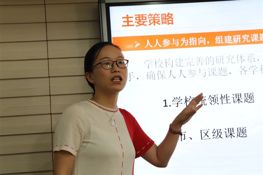 解丽.jpg