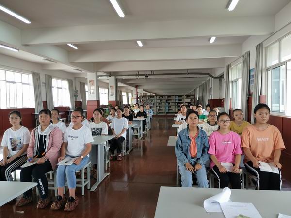 9.6图书馆协管员培训1.jpg