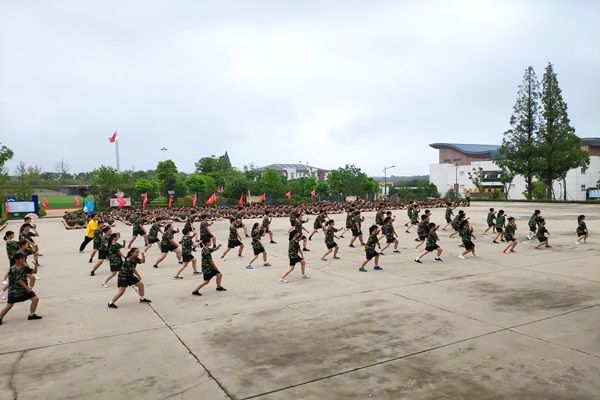 阅1.jpg