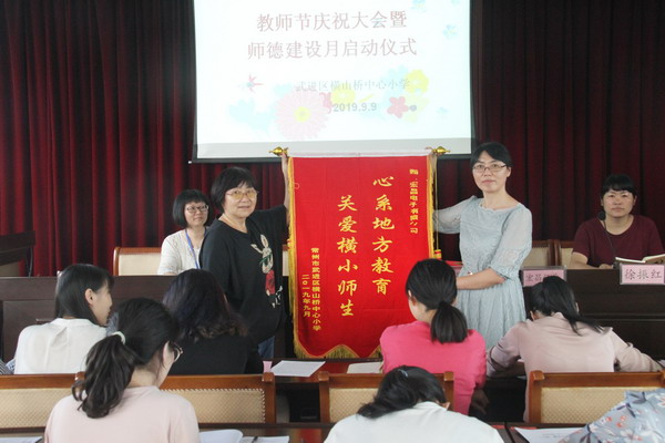 IMG_3116_缩小大小.JPG IMG_3116_缩小大小.JPG