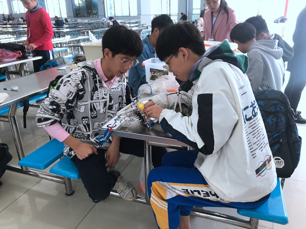 乐创赛前准备.JPG