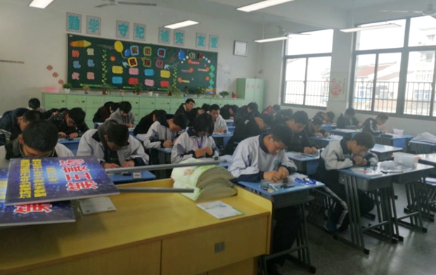 电子工程师.jpg