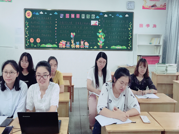 44b504efe02b490887f4e1a9ca43de71.png 44b504efe02b490887f4e1a9ca43de71.png