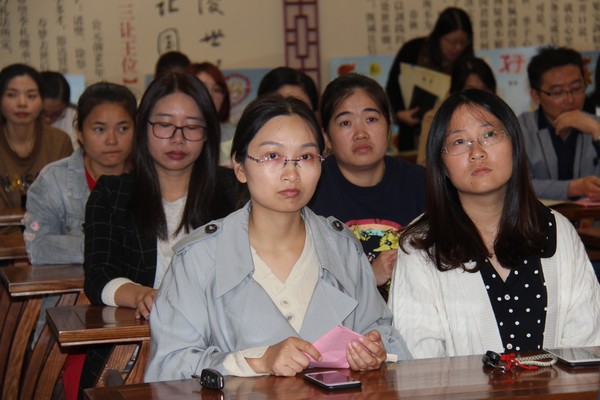 第三届家委会 (20).JPG