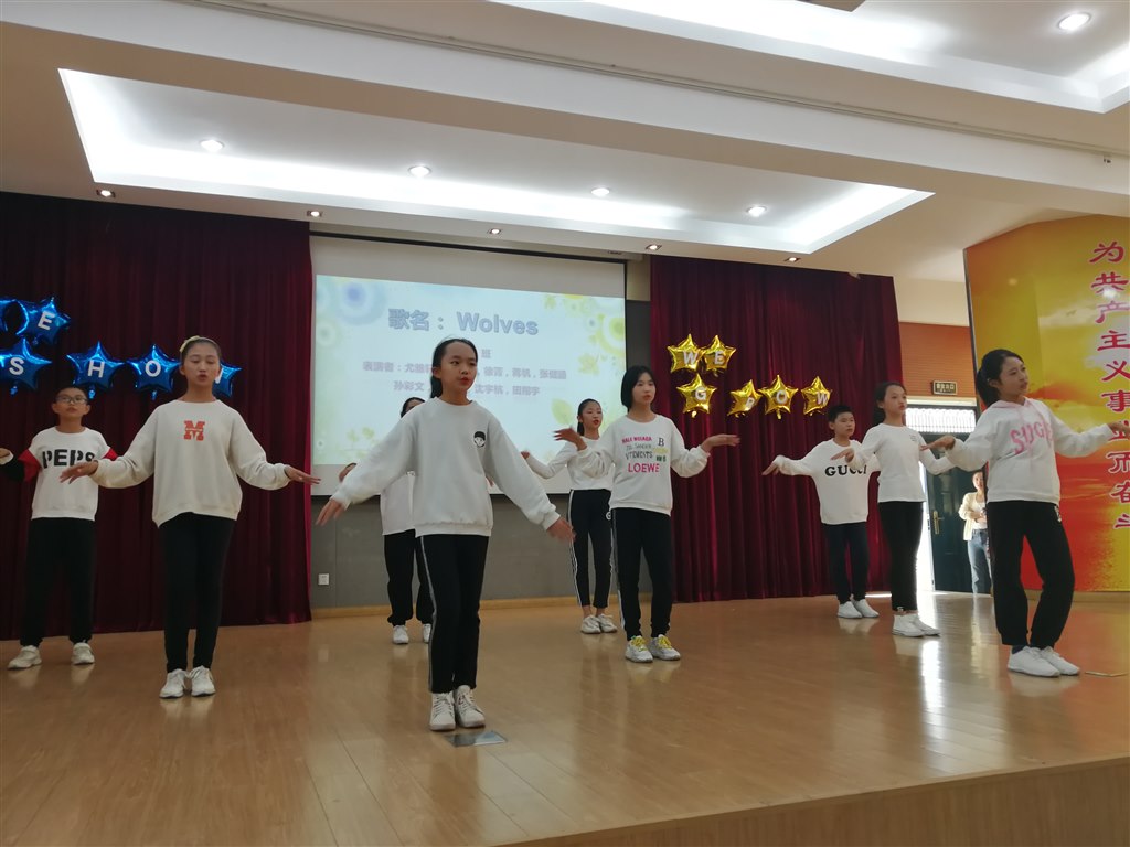 092D75C6716595AB9D2C5E91FB6D1819.jpg