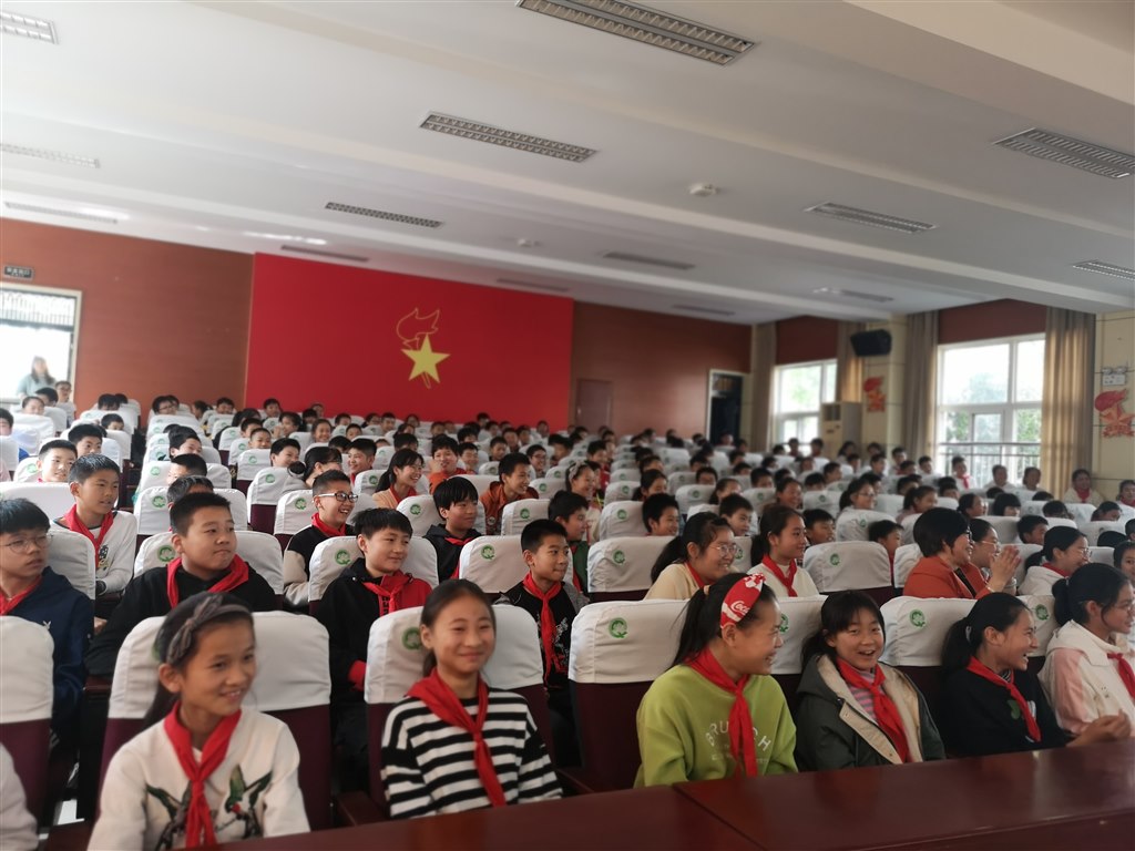 D73C738AFA0E42DD6C6E825697924590.jpg