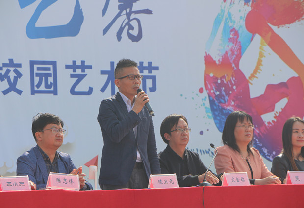 微信图片_20191031145358_副本.jpg