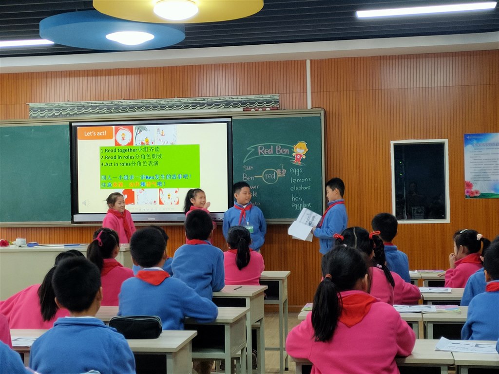 学生展示.jpg