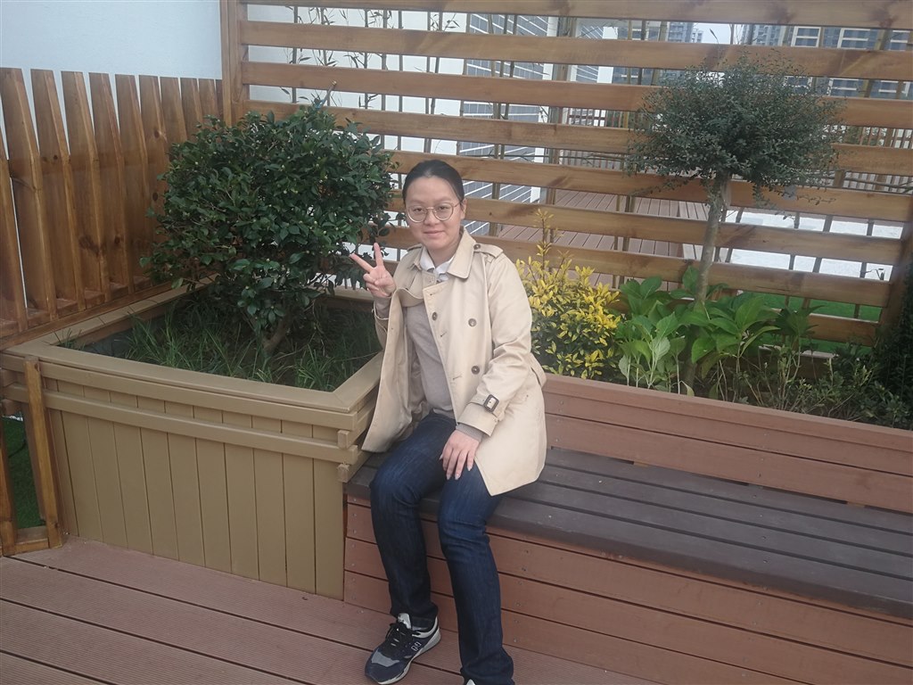 刘紫鹃 区骨干  教育格言：勤勤恳恳工作，快愉悦乐生活，堂堂正正做人，认认真真做事！.jpg