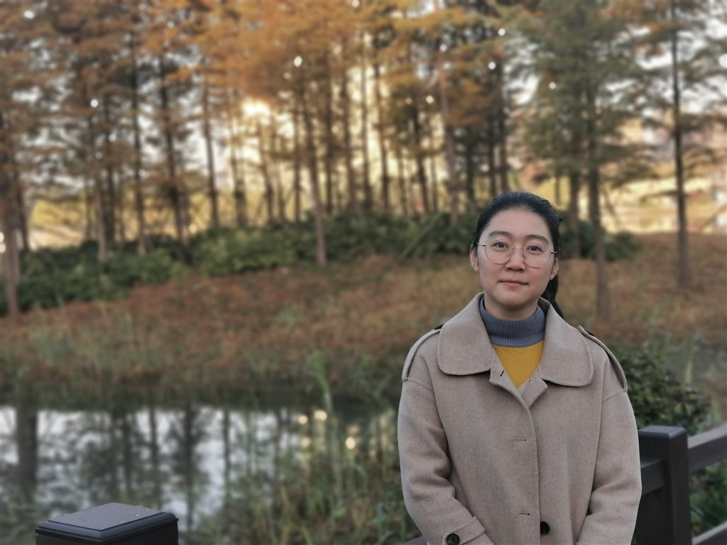 万婧.jpg