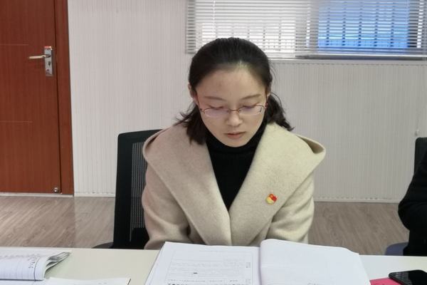 党员发言.jpg