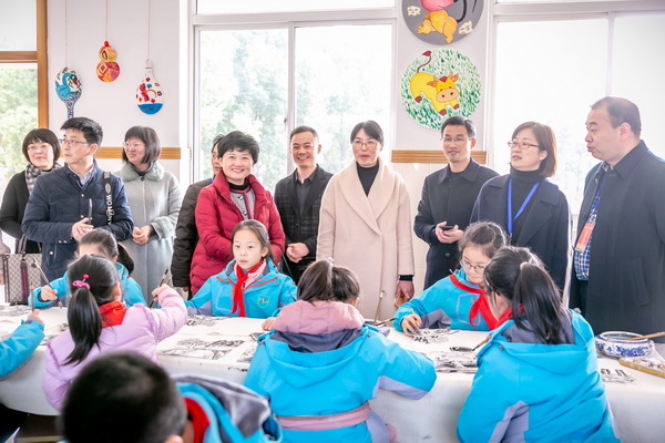 8K6A2025_调整大小.jpg 8K6A2025_调整大小.jpg