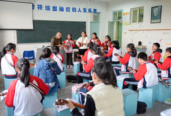 尤克里里1.jpg