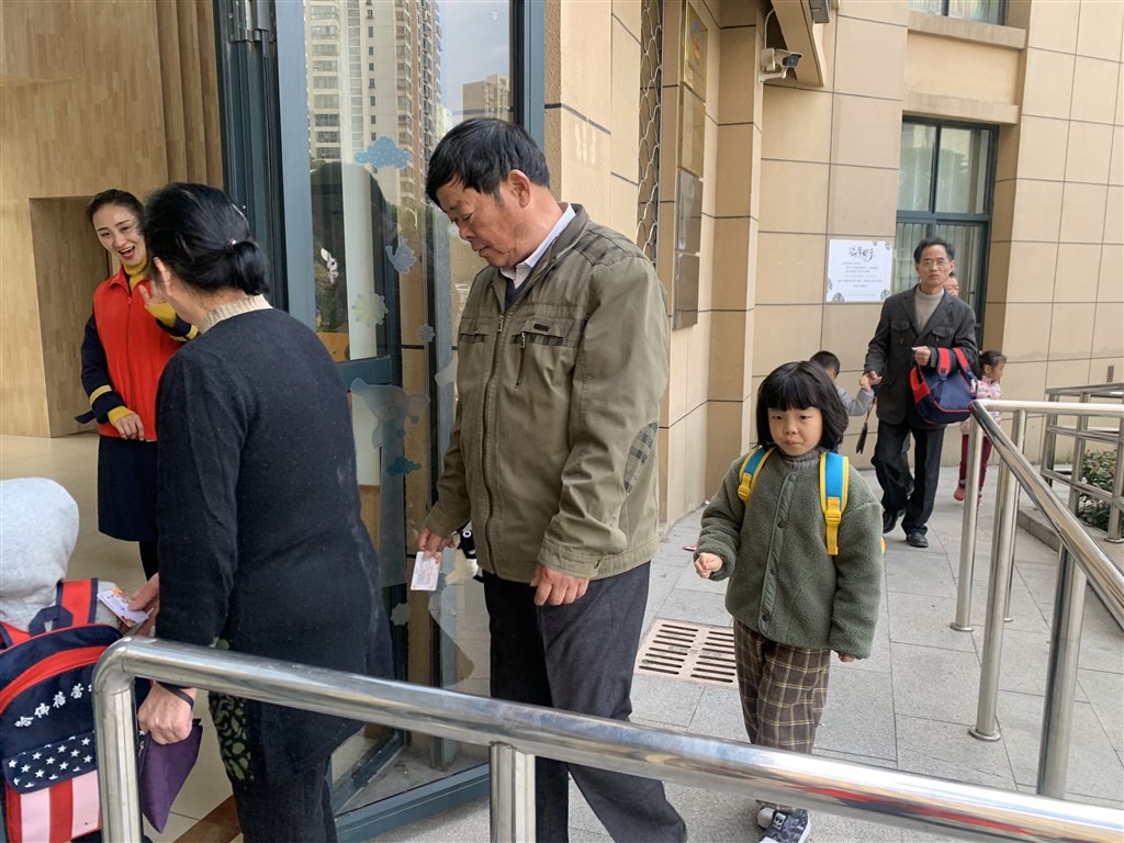微信图片_2019112110301316.jpg