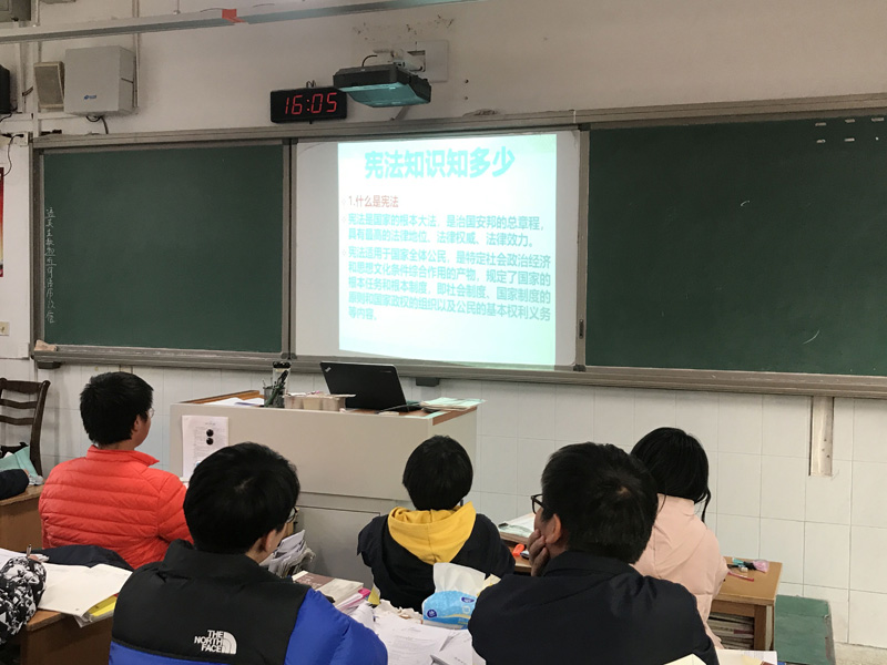 课堂1.jpg
