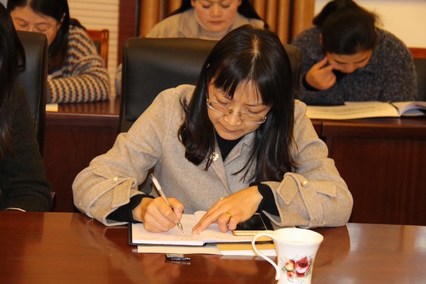 全体中层会议 (8).JPG