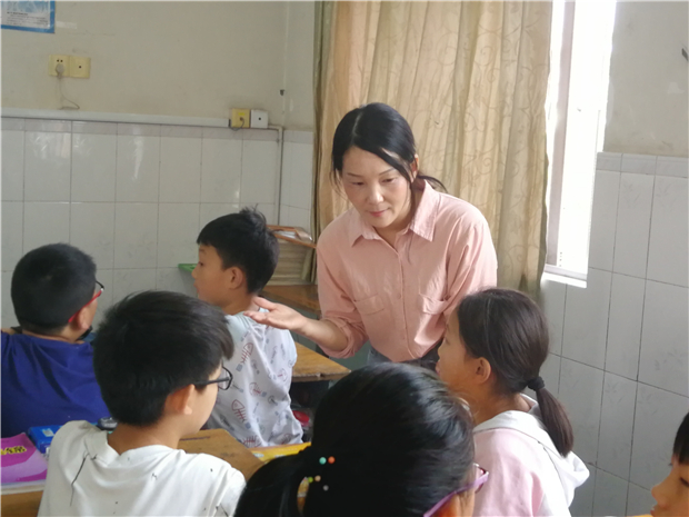陆红玉3.jpg