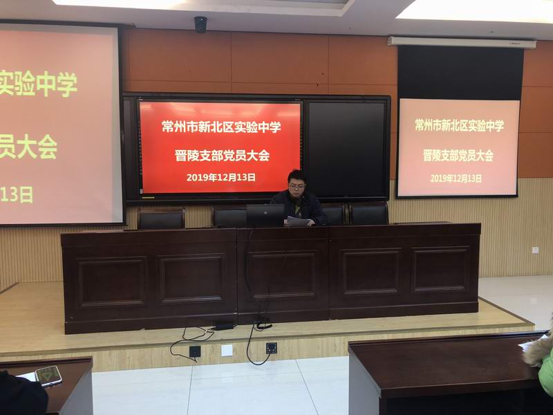 3何科俊.jpg