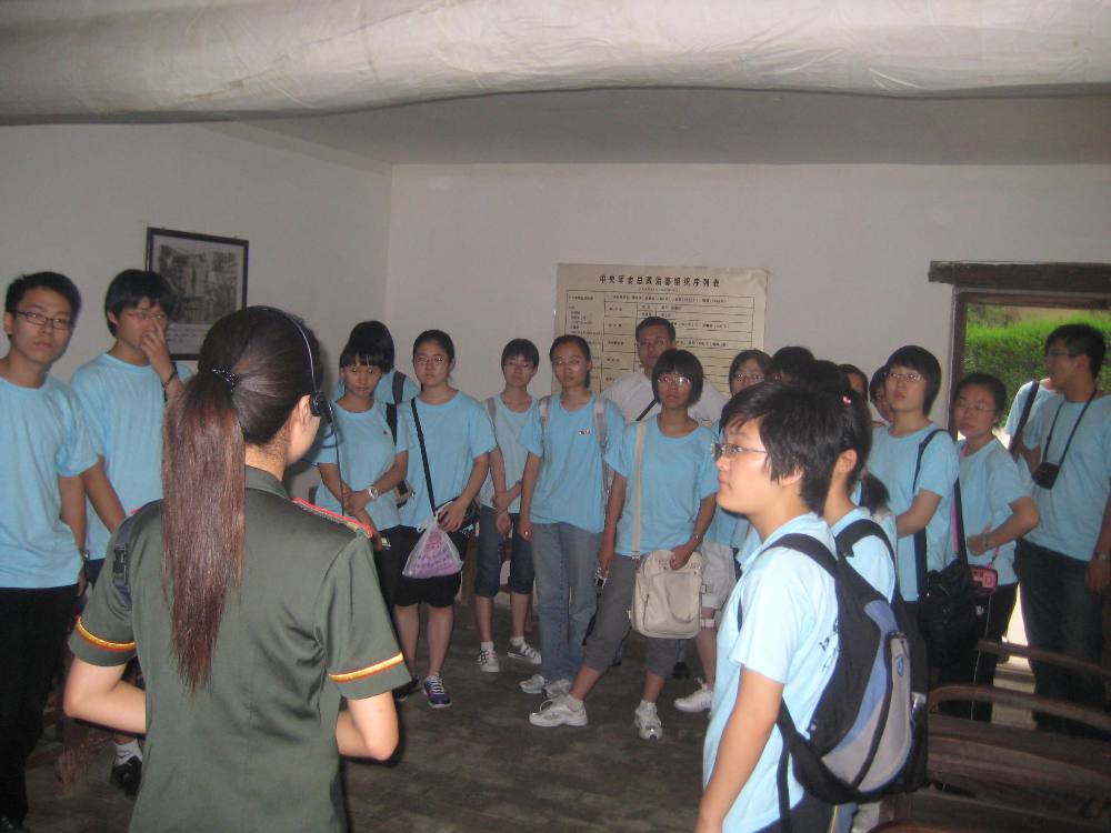 pic1B.JPG
