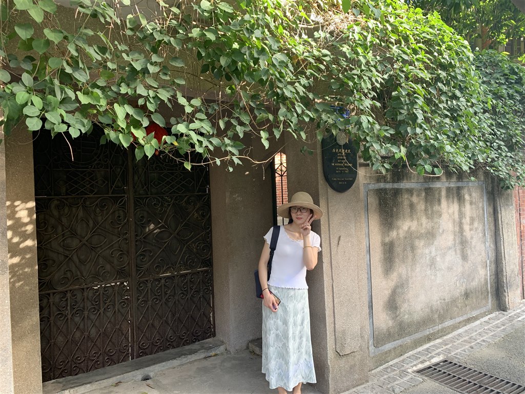 孙怡鸣照片.jpg