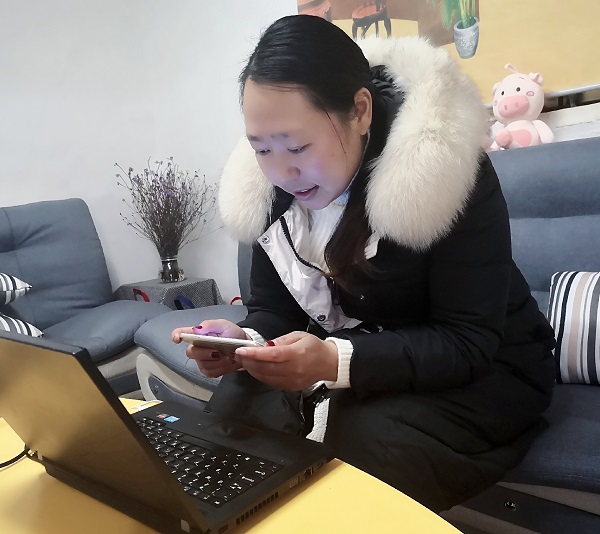 飞龙实验小学 万紫娟《谁吃了我的粥？》.jpg