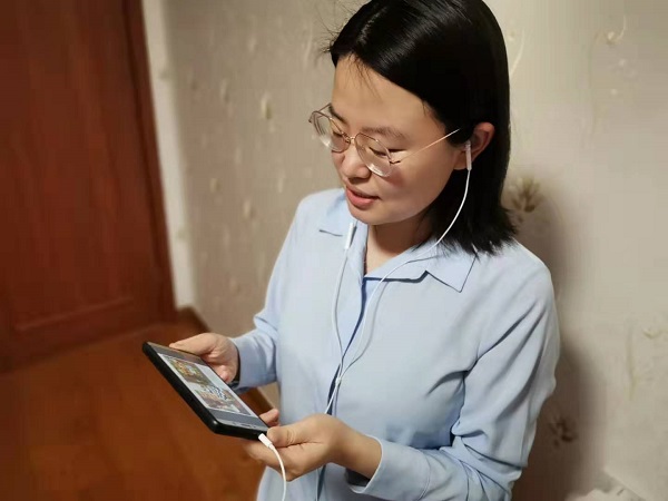 新桥实验小学 寇锦荟《天空在脚下》.jpg