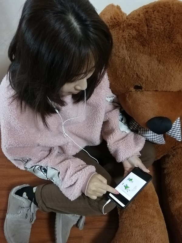 奔牛小学 蔡君颜老师读绘本《我好快乐》.jpg