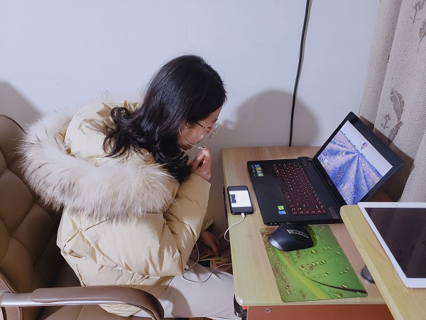 龙虎塘实验小学 孙洁《彩虹色的花》.jpg