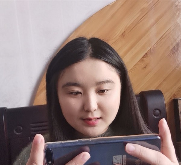 西夏墅小学 顾静霞《哈里的大脚》.jpg