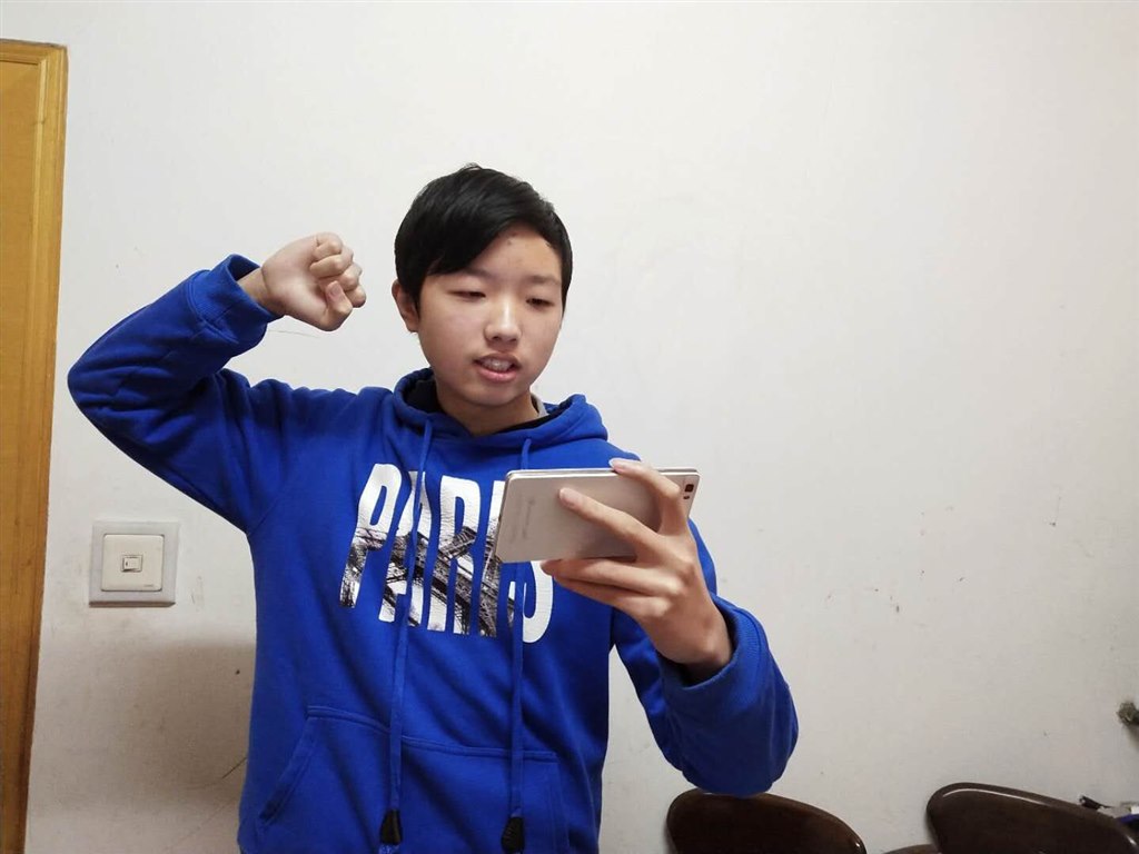 学生宣誓.jpg