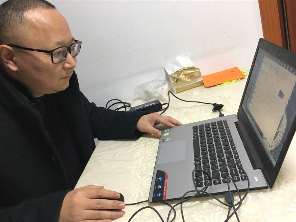 史燕新.jpg