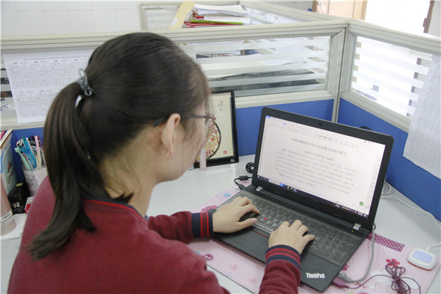 刘萌萌6(1).jpg
