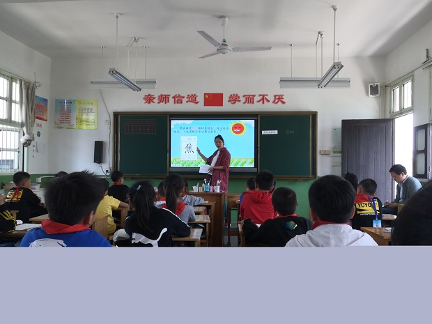 e2d3407da6b33463c32fee95f4c0a25.jpg