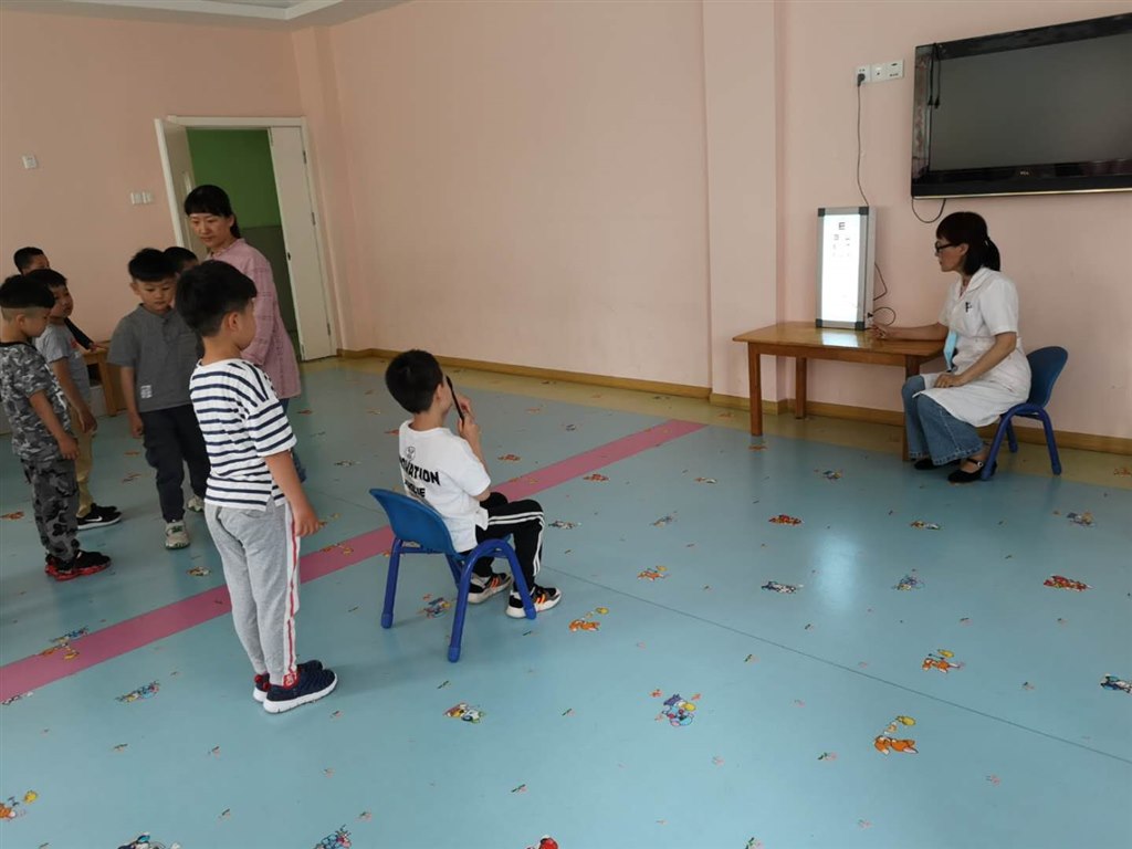 测视力3.jpg
