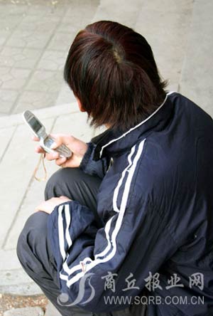 学生高消费:再富不能富孩子