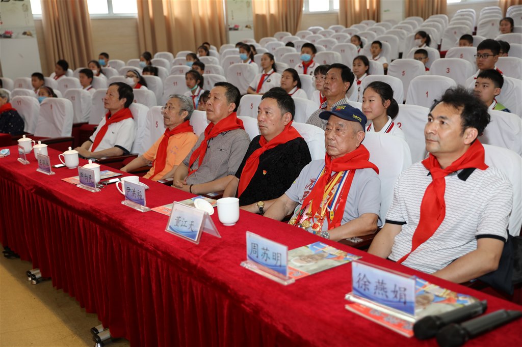 图2.JPG