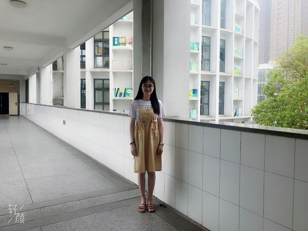 孙晓娟_副本.jpg 孙晓娟_副本.jpg