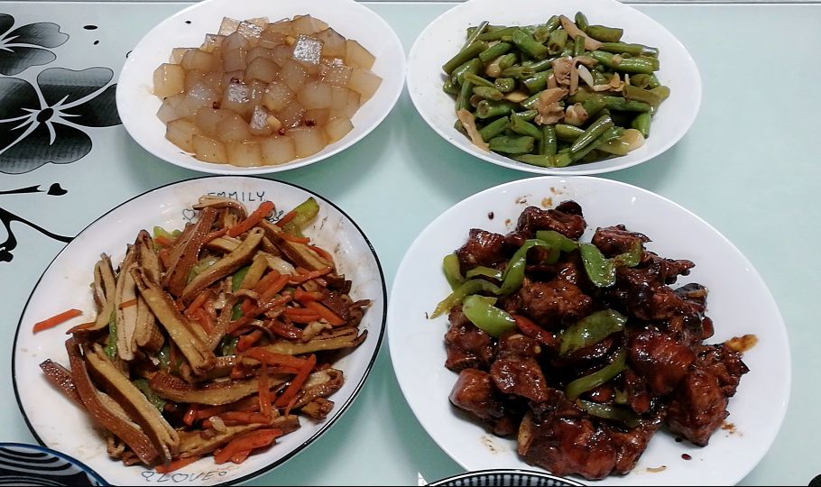 雄飞宇.jpg