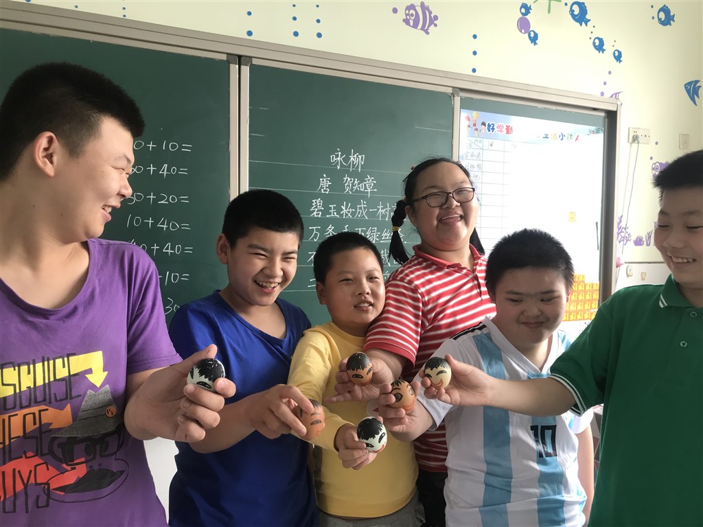 绘蛋1.jpg