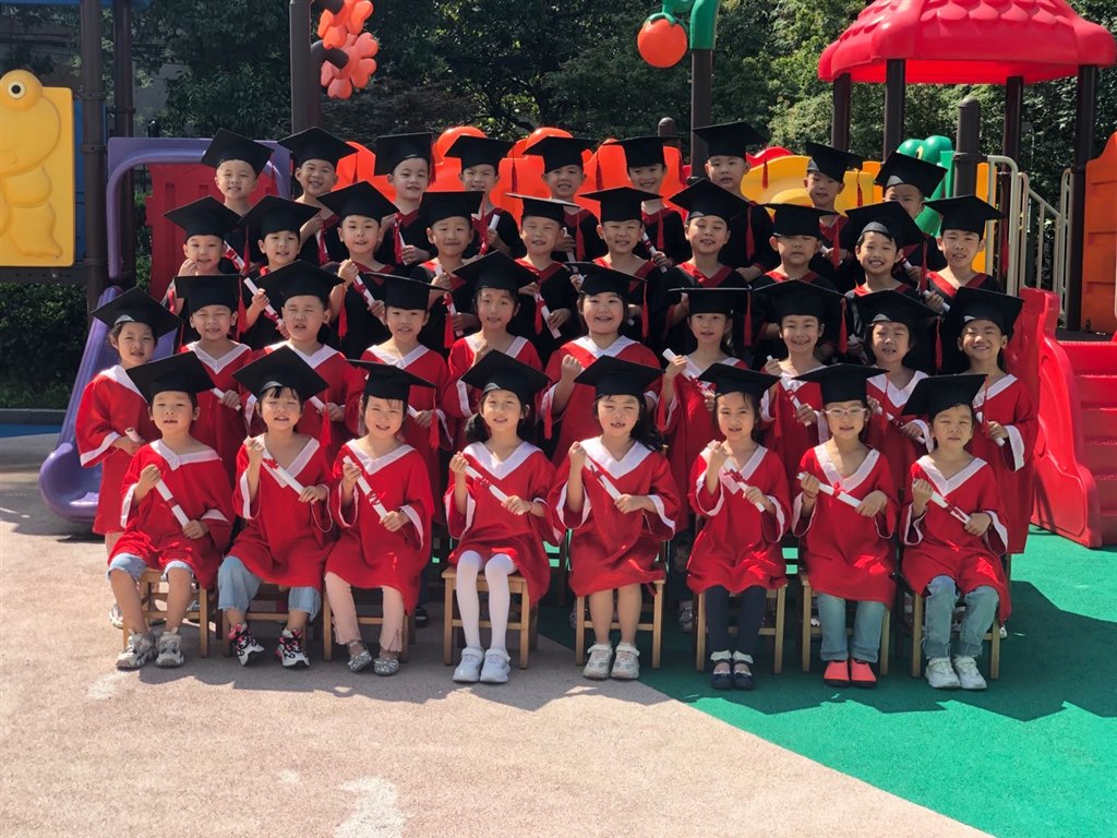 毕业照1.jpg