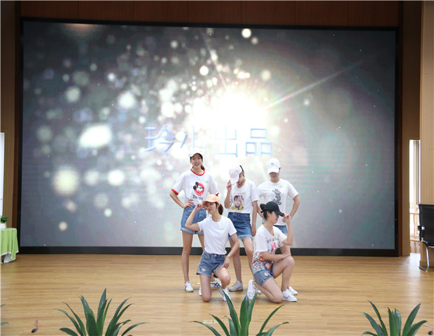 2020.7.13 龙幼教师成长之二十八：采撷能量，赋能成长4.jpg