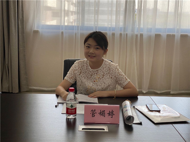 管媚婷.jpg