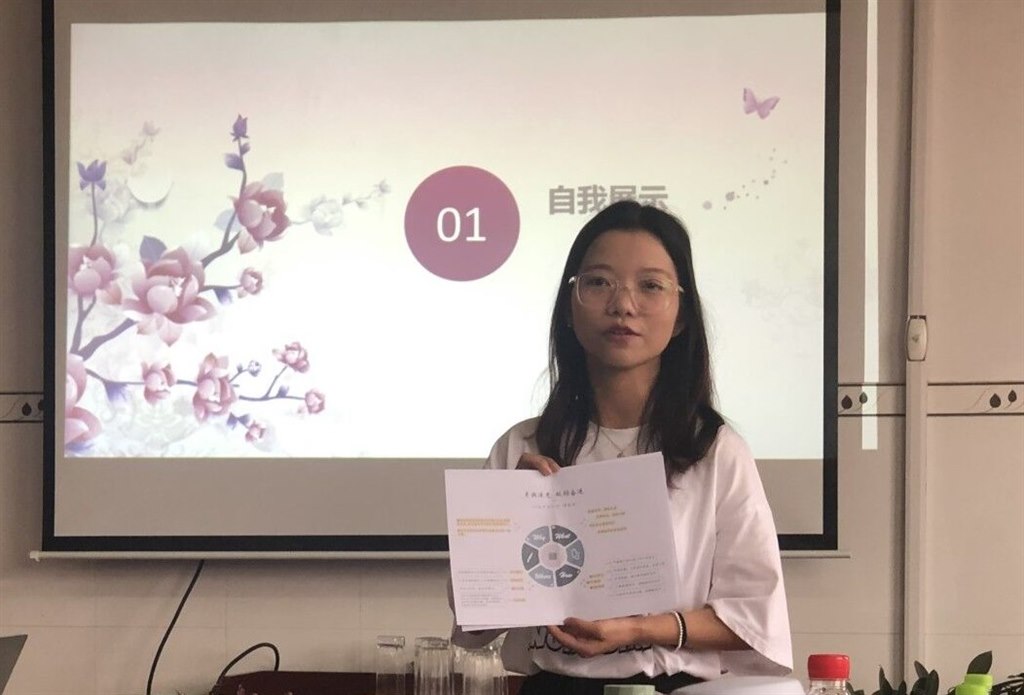 储丽娟新.jpg
