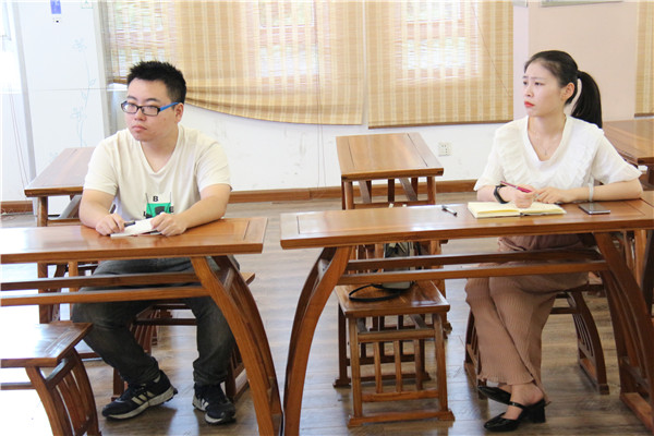 洛小新教师培训会议 (7).jpg