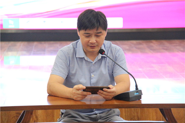 洛小新教师培训会议 (25).jpg