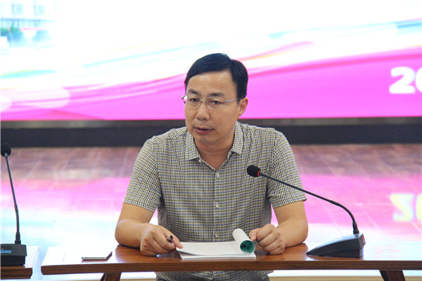 洛小新教师培训会议 (20).jpg